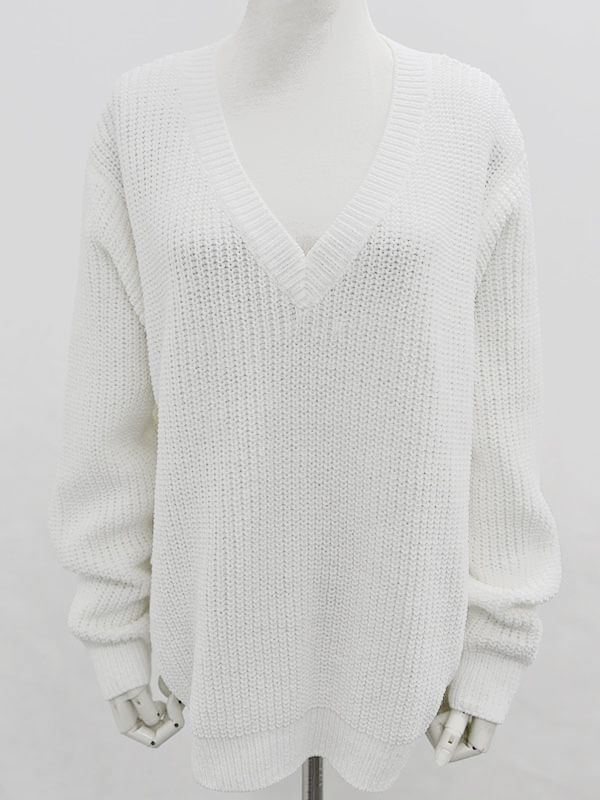 Spin-Chenille Vneck Sweater